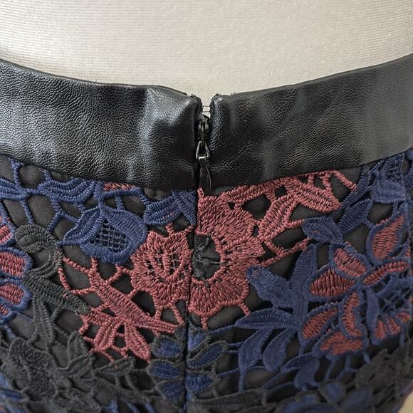 Topshop lace pencil midi skirt. Black blue burgundy. Faux leather waist. Sz 4P - Picture 6 of 12